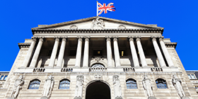 Aumentare o non aumentare i tassi? Il grande dilemma della Banca centrale d’Inghilterra
